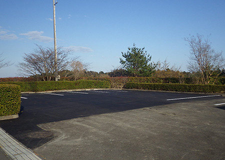 施工後：楢葉町デイサービスセンターやまゆり荘駐車場舗装改修工事